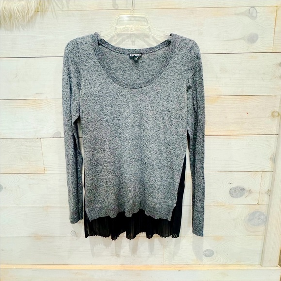 Express heather gray long sleeve layered knit top - Picture 5 of 7